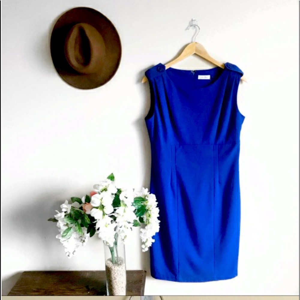 Calvin Klein sheath dress w/ buttons on shoulder